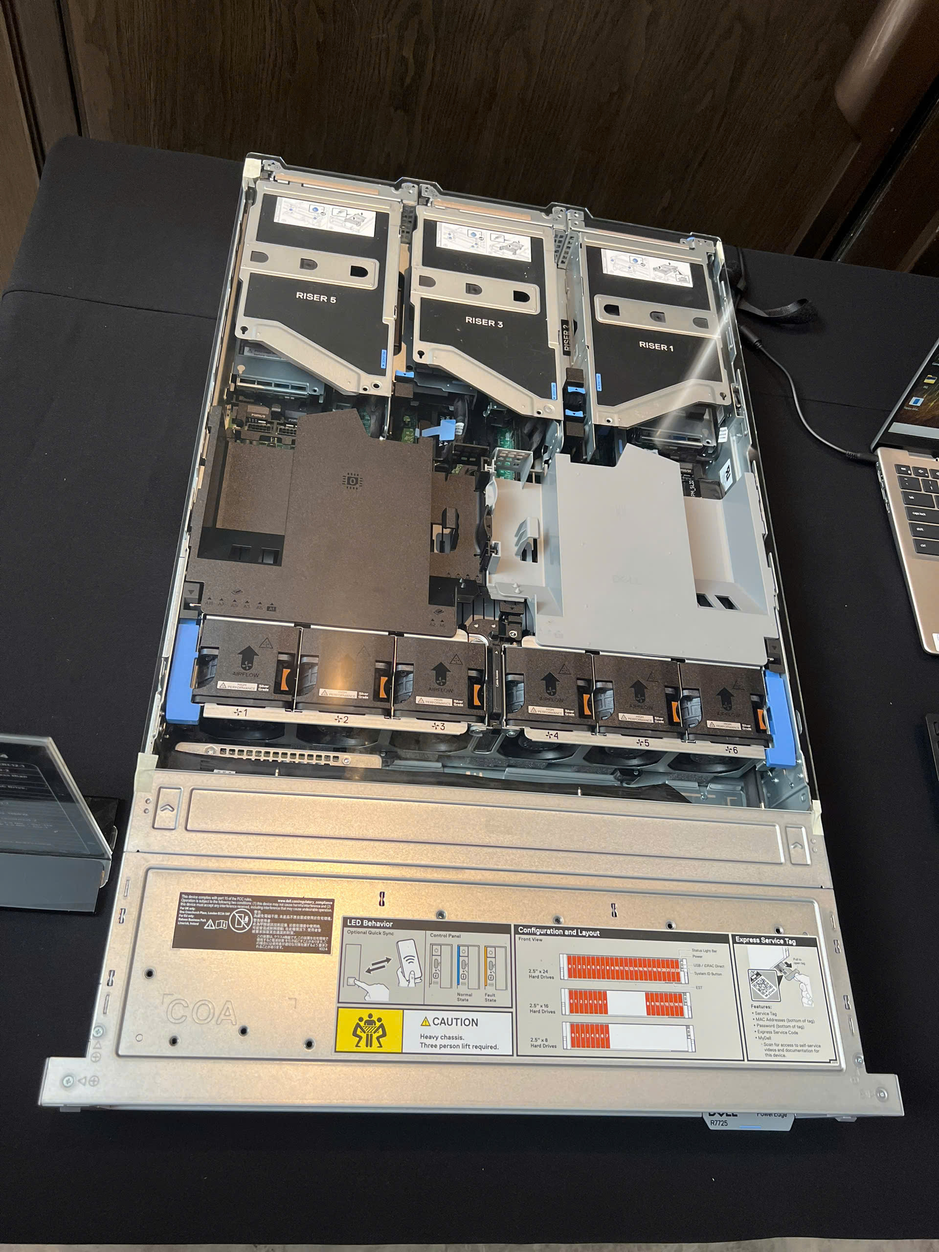 Máy Chủ Dell PowerEdge R7725 - Ảnh 6